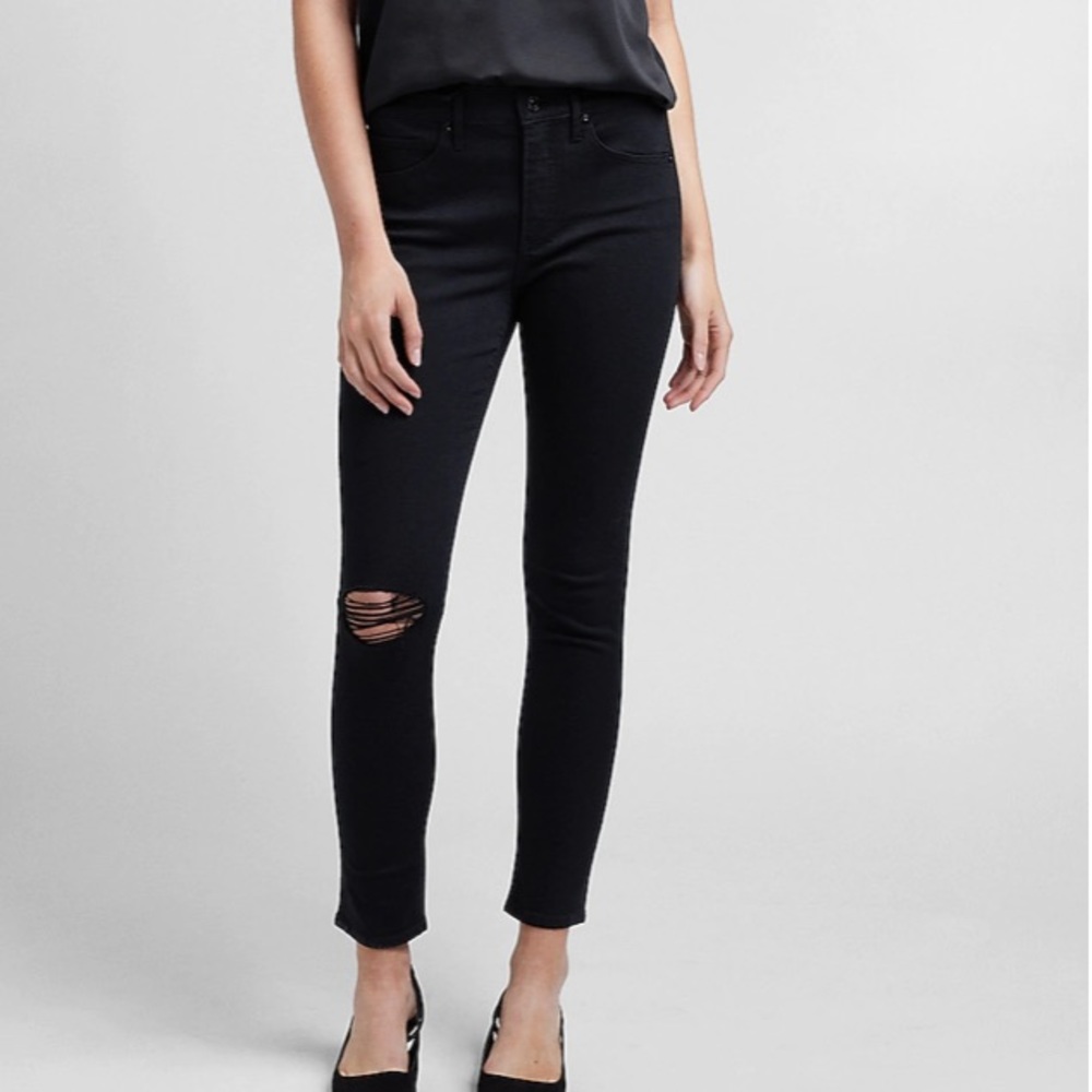 Express Midrise Black skinny Jean distressed